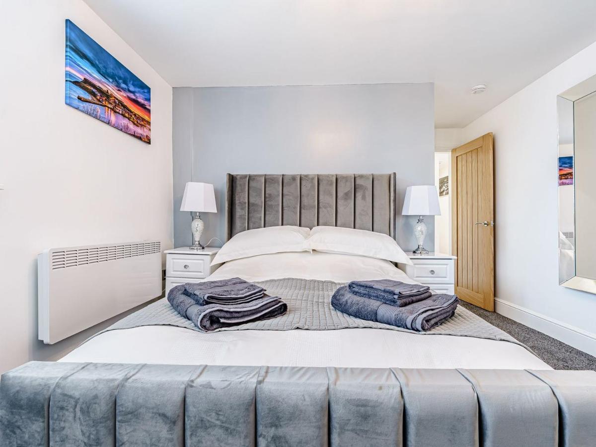 Tower Apartment Вітбі Екстер'єр фото